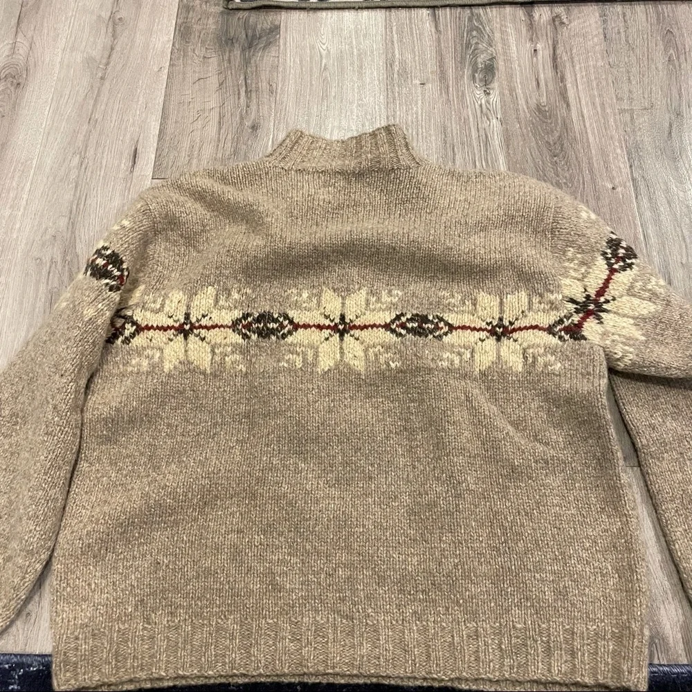 EUC Eddie Bauer Legend Hand knit 100% Lambswool Sweater Fair Isle Men Size Med - Picture 8 of 12